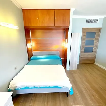 アパート Estudio El Balcon, En Primerisima Linea De Playa. フエンヒロラ